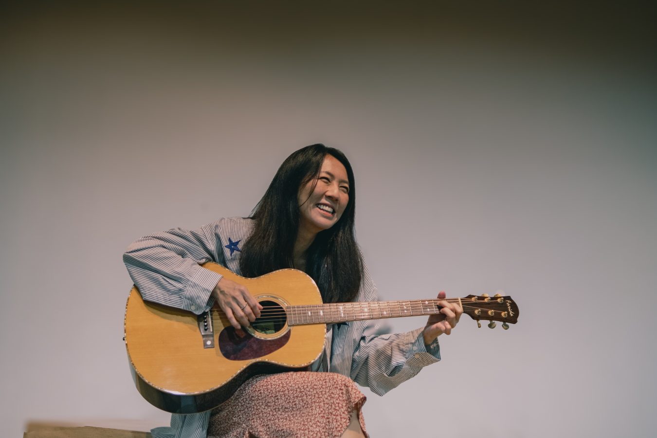 2017年，Aki带着她的新专辑《嘿》再次回归乐坛，拿下最佳流行专辑奖。（梁馨元摄）